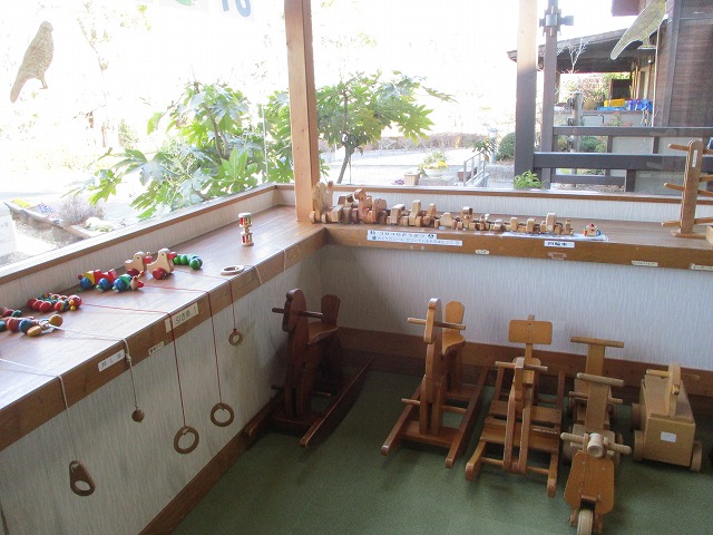 森の教室内のおもちゃ室