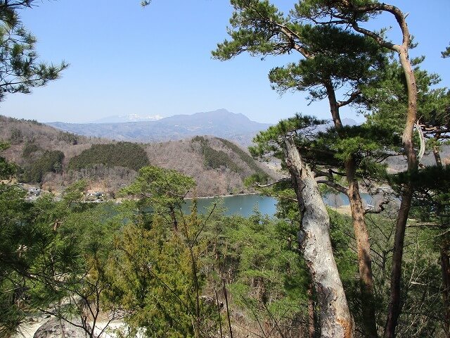 白山山頂付近から千代田湖